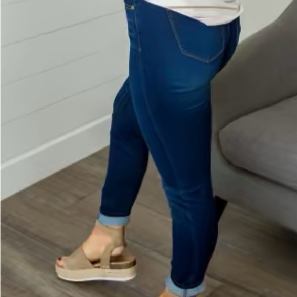 NWT KanCan High Rise Super Skinny Jeans - Picture 3 of 9